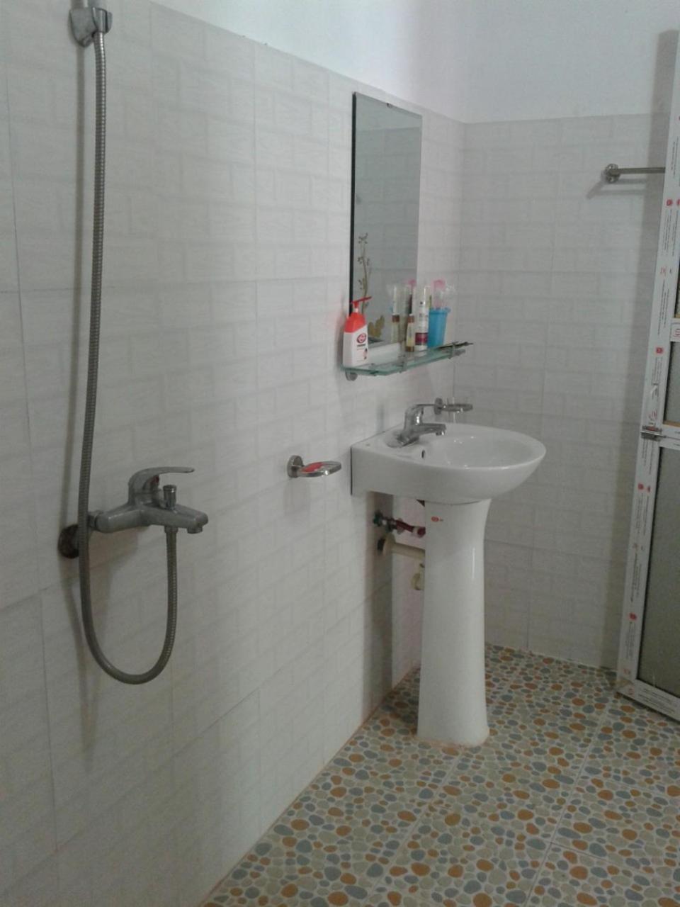 Hoang Nguyen Homestay Ba Be Экстерьер фото